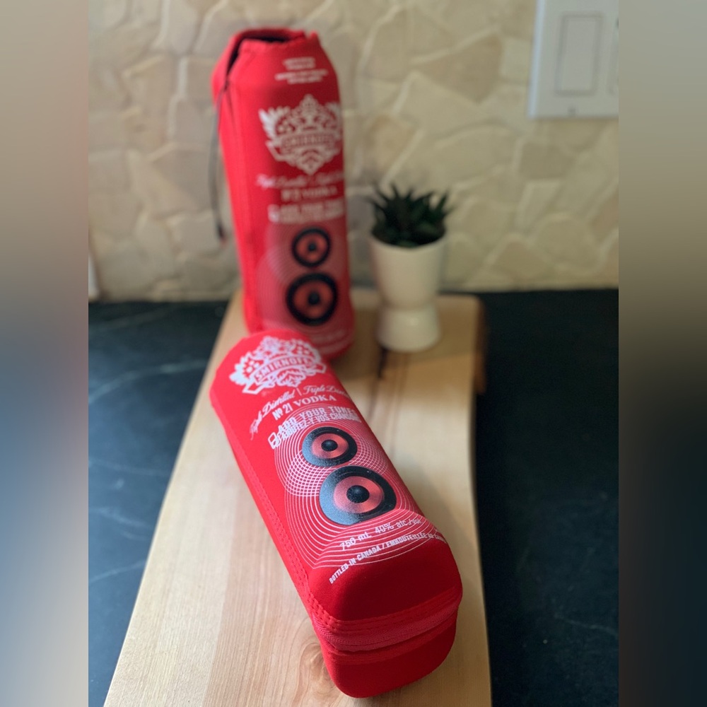 SMIRNOFF | Set of 2 | Limited Edition Speakers | Promotional Items